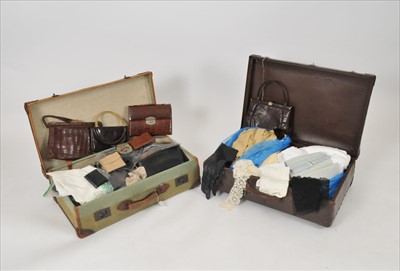 Lot 278 - A mixed collection of 20th century fashion accessories