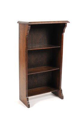 Lot 797 - A small Edwardian stained oak free-standing bookcase