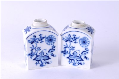 Lot 158 - A Spanish faience albarello and pair of Meissen tea canisters