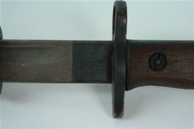 Lot 248 - A British German WWI bayonet and German 'Butcher' bayonet