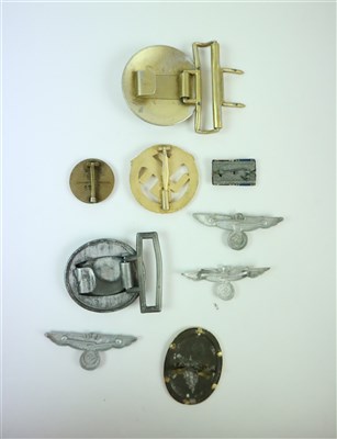 Lot 655 - German Third Reich badges and buckles