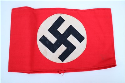 Lot 665 - A German Third Reich NSDAP armband