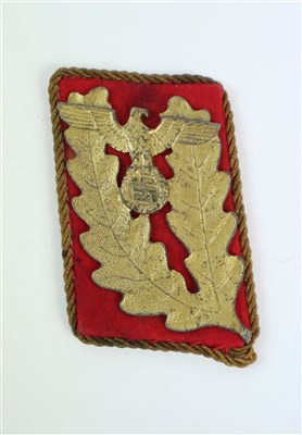 Lot 421 - German Third Reich NSDAP Gauleiter collar tab