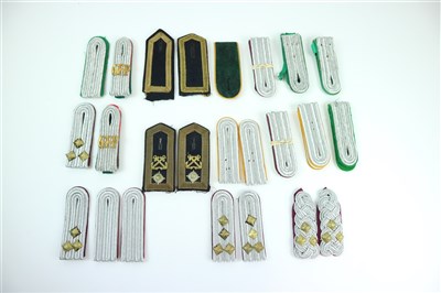 Lot 435 - German Third Reich shoulder board sets