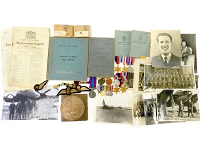 Lot 284 - WW2 family group of medals