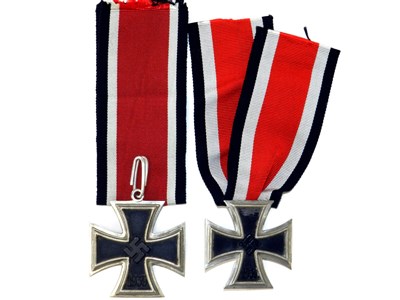 Lot 294 - German Third Reich Iron Cross and reproduction Knight's Cross