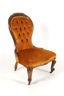 Lot 727 - A Victorian upholstered spoon back chair