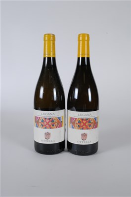 Lot 628 - Italy Box White Garafoli Macrina Verdicchio...