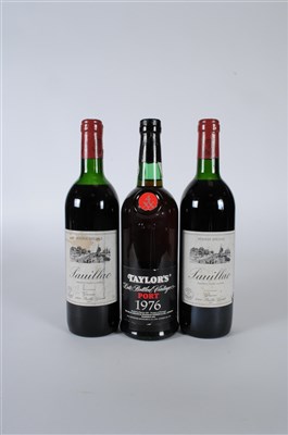 Lot 148 - Le XV du President 1998, Chateau Le Puy du...