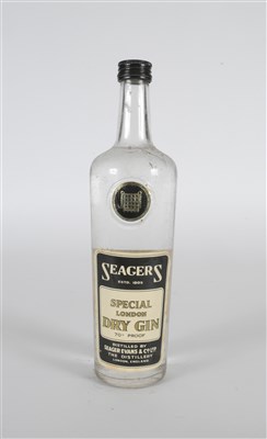 Lot 251 - Seagers Special London Dry Gin 70%