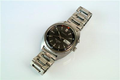Lot 346 - Seiko Bell-Matic "UFO"