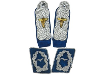 Lot 691 - German Third Reich Luftwaffe collar tab and shoulder board set