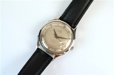 Lot 380 - A Gentleman's Omega Stainless Steel Wristwatch