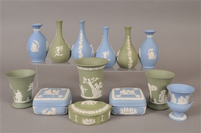 Lot 222 - Small collection of Wedgwood jasperware