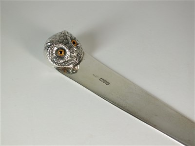 Lot 177 - An Edwardian silver novelty letter opener