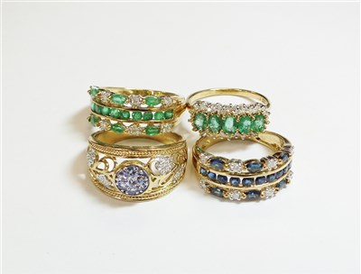 Lot 114 - A collection of four rings