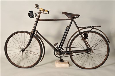 Lot 250 - An early 20th century Quadrant bicycle