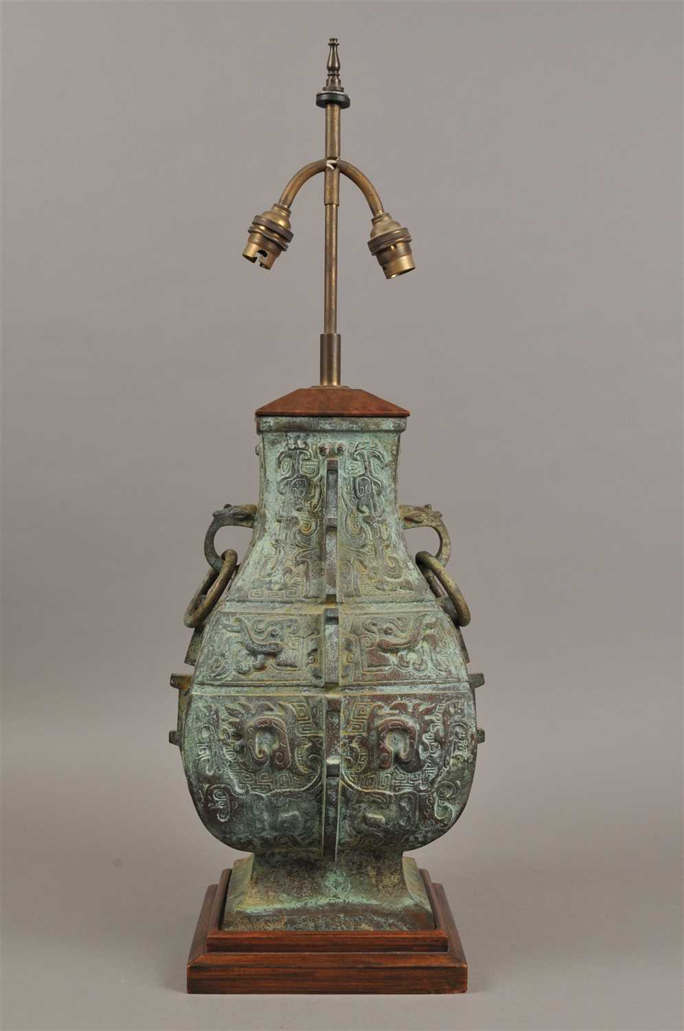 chinese bronze lamps