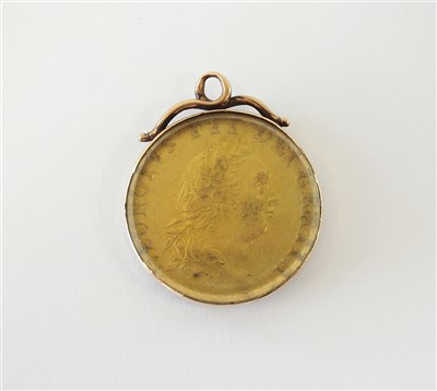 Lot 387 - A George III spade guinea