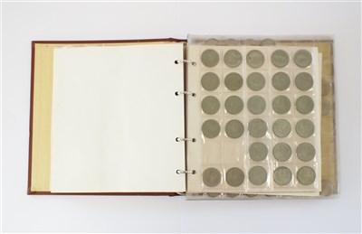 Lot 408 - A collection of coins