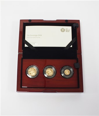Lot 453 - The 2018 three coin gold proof sovereign set