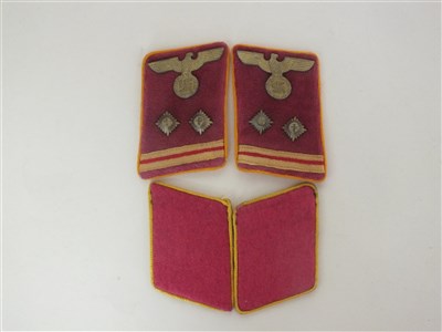 Lot 395 - Two sets of German Third Reich NSDAP collar tabs