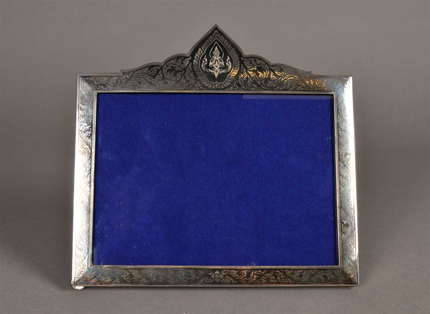 Lot 76 - A Siamese silver mounted photograph frame