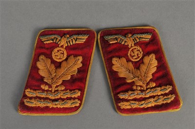 Lot 404 - Set of German Third Reich Political collar tabs