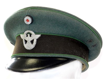 Lot 721 - German Third Reich Schutzpolizei visor cap