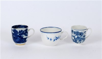 Lot 39 - Collection of Caughley cups