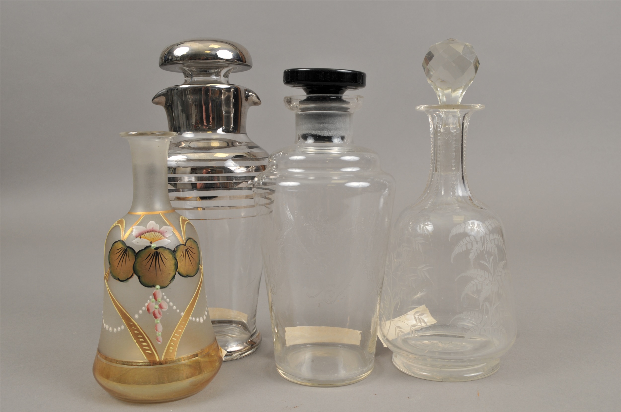 Lot 161 - Large collection of glassware