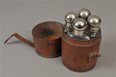 Lot 98 - A cased travelling drinks set