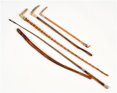 Lot 319 - A group of 19th century riding crops and walking canes