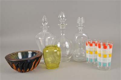 Lot 156 - Collection of glassware