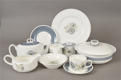 Lot 254 - Wedgwood Susie Cooper tea and dinner service