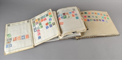 Lot 437 - A collection of stamps