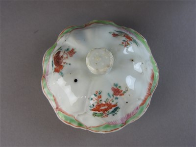 Lot 30 - A Chinese export porcelain famille rose lotus...
