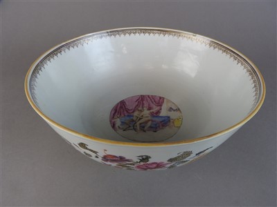 Lot 120 - A Chinese famille rose bowl with mythology...