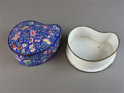 Lot 36 - A canton enamel kidney shaped box and cover,...