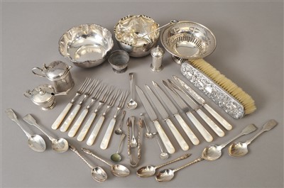 Lot 8 - A small collection of silver and plated wares