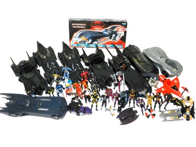 Lot 368 - Large quantity of Batman figures and 8x...