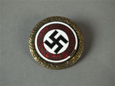 Lot 338 - Reproduction German NSDAP party badge