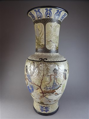 Lot 499 - A large Vietnamese Dona factory earthenware...