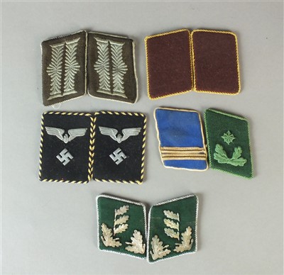 Lot 360 - A collection of German Third Reich collar tabs