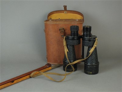 Lot 391 - British WW2 Binoculars, Royal Artillery swagger stick and a riding crop