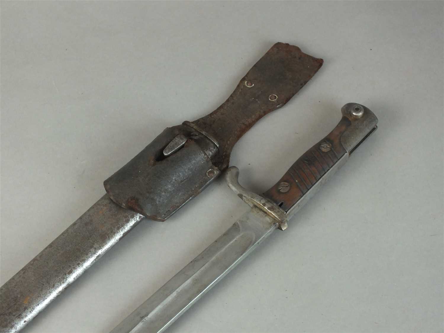 Lot 260 - WW1 German M98/05 Butcher Bayonet