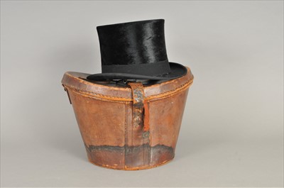 Lot 446 - A leather boxed Lincoln Bennett & Company top hat