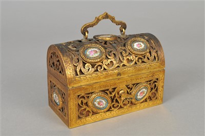 Lot 322 - A late 19th century French gilt metal domed casket