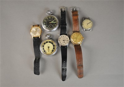 Lot 87 - A collection of approximately 12 watches