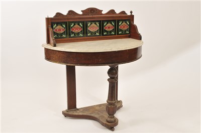 Lot 476 - A Victorian mahogany marble topped wash stand